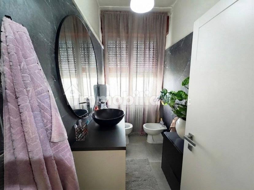 Quadrilocale via Arturo Toscanini 8, Centro, Collecchio — foto 4 di 35