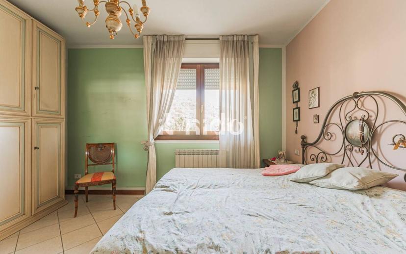 Quadrilocale viale Giuseppe Garibaldi, Centro, Pescia — foto 14 di 36