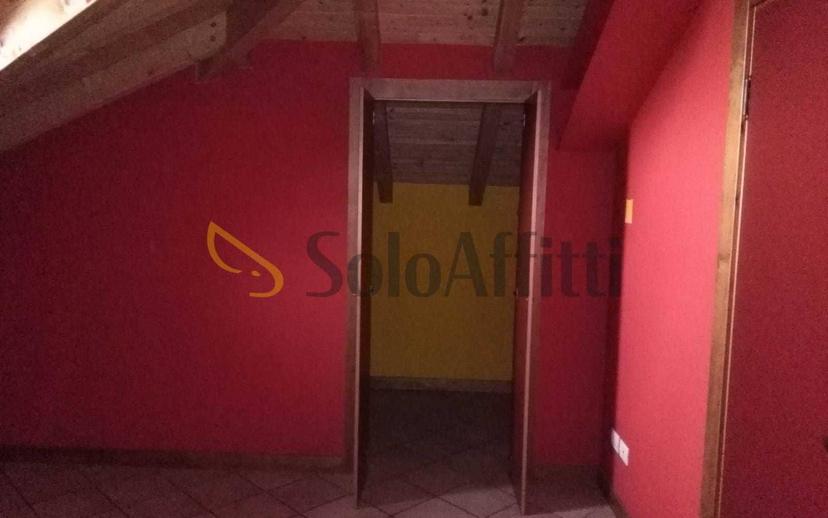 Trilocale buono stato, secondo piano, Gemonio — foto 15 di 35