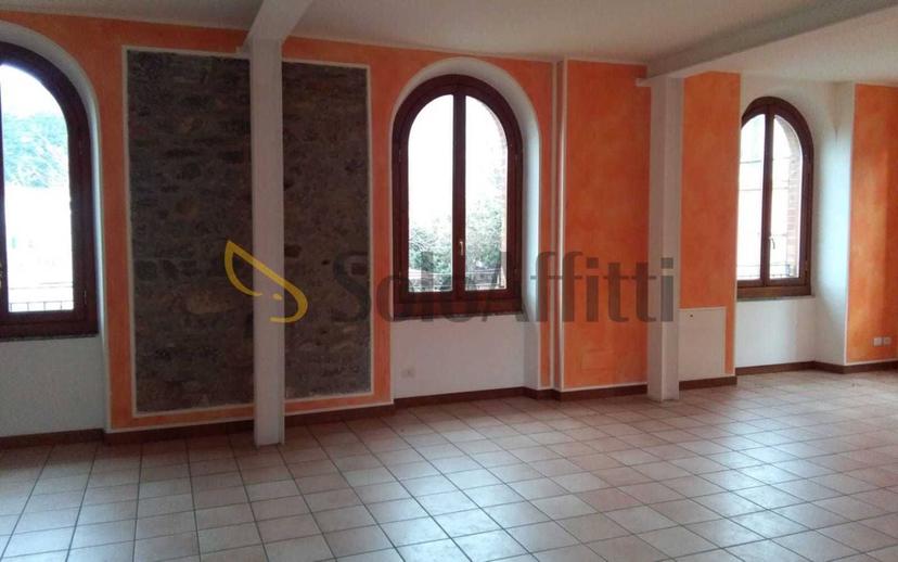 Trilocale buono stato, secondo piano, Gemonio — foto 33 di 35
