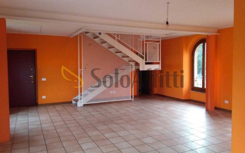 Trilocale buono stato, secondo piano, Gemonio — foto 10 di 35