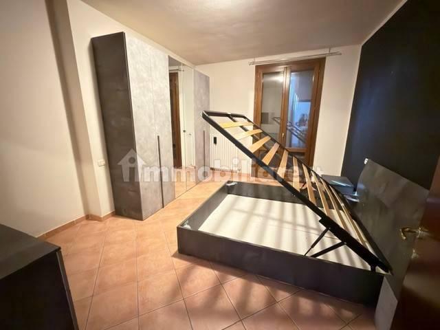 Trilocale ottimo stato, primo piano, Centro, Viadana