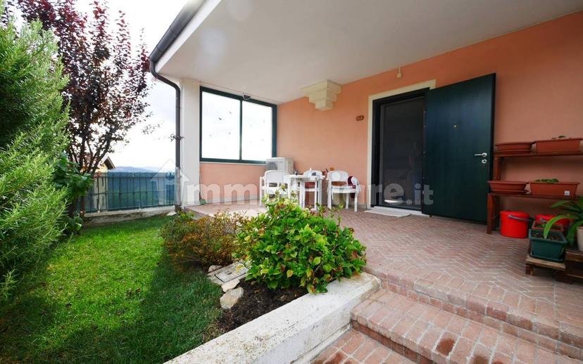 Villa a schiera via Serramazzoni-Prignano, Serramazzoni — foto 4 di 46