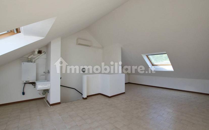 Villa a schiera via Ugo Pellis 13/38, Cussignacco - Paparotti, Udine — foto 2 di 26