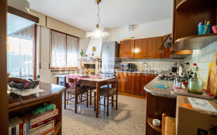 Villa a schiera via Tiziano, 1, Centro, Arzignano — foto 12 di 36