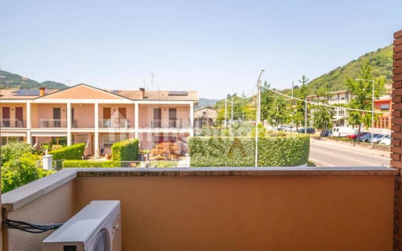 Villa a schiera via Tiziano, 1, Centro, Arzignano — foto 19 di 36