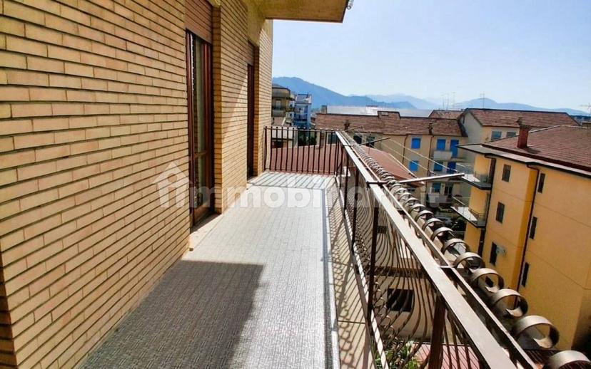Trilocale viale Europa 27, San Nicola la Strada — foto 2 di 16