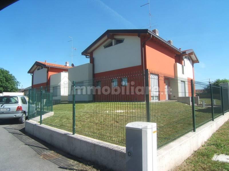 Bilocale via Bernina, Centro, Lomazzo — foto 12 di 24