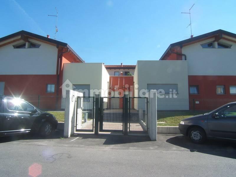 Bilocale via Bernina, Centro, Lomazzo — foto 11 di 24