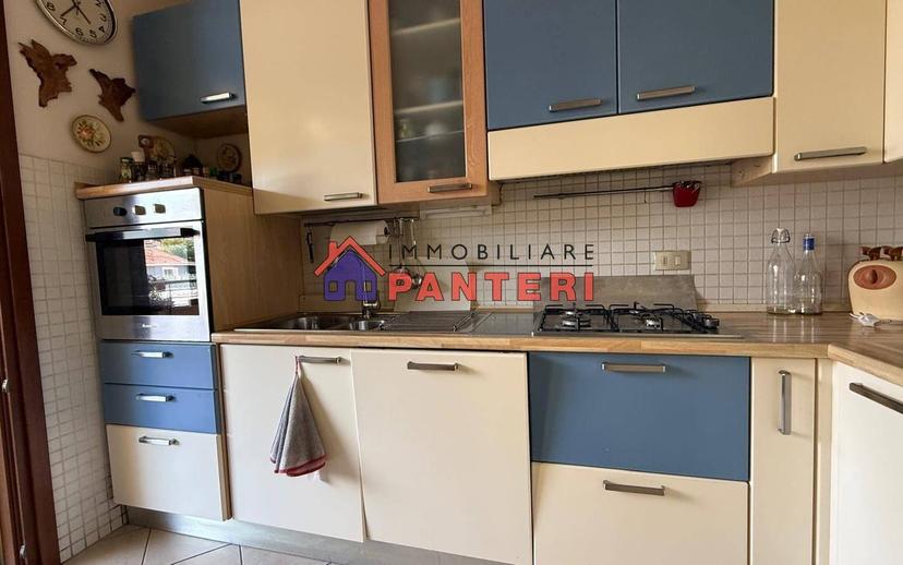 Appartamento viale Europa, Centro, Pescia — foto 8 di 23