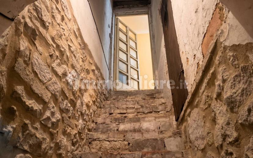 Appartamento piazza Vittorio Emanuele 11, Centro, Novafeltria — foto 2 di 18