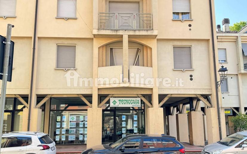 Trilocale via Spezia 72, Centro, Collecchio — foto 7 di 19