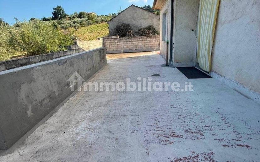 Villa bifamiliare via Elio Denisco, Centro, Pietradefusi — foto 11 di 26