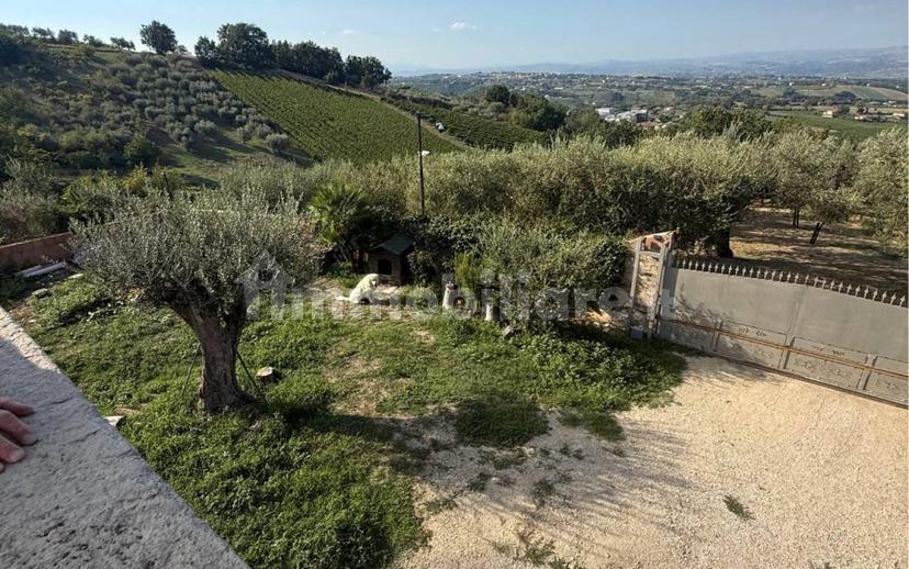 Villa bifamiliare via Elio Denisco, Centro, Pietradefusi — foto 22 di 26