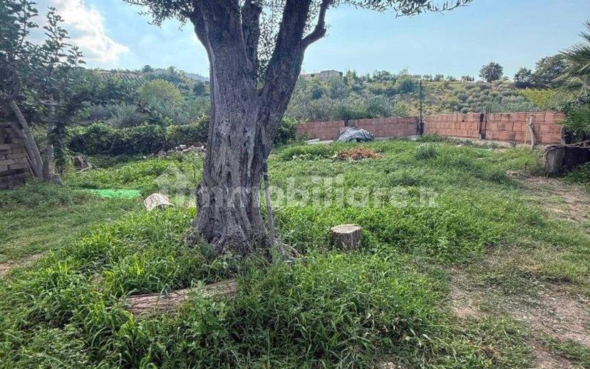 Villa bifamiliare via Elio Denisco, Centro, Pietradefusi — foto 2 di 26