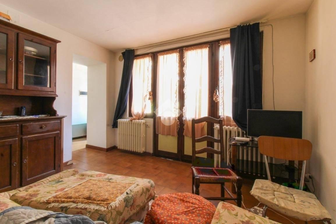 Villa bifamiliare via Silvio Moretti, Centro, Sabbio Chiese