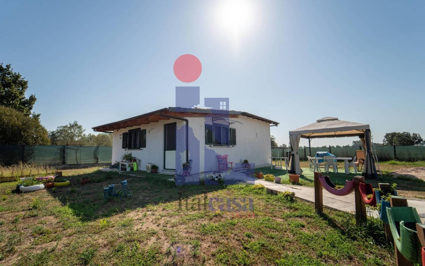 Villa unifamiliare Strada Litoranea 5 26, Sabaudia