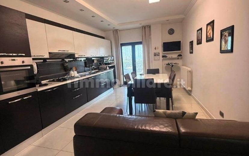 Villa bifamiliare via Elio Denisco, Centro, Pietradefusi — foto 12 di 26