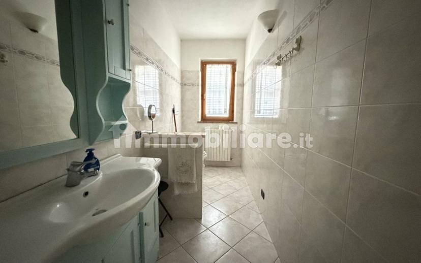 Trilocale buono stato, piano terra, Trecastelli — foto 14 di 27