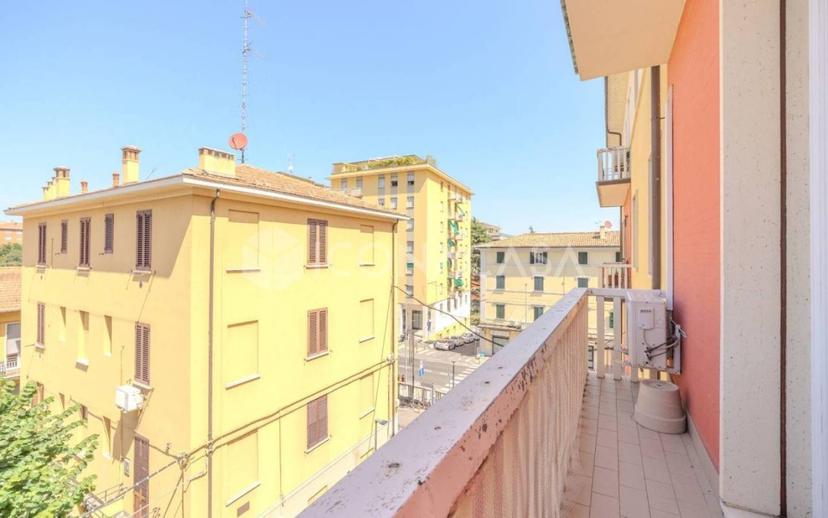 Appartamento via 4 Novembre, Talon, Croce, Casalecchio di Reno — foto 24 di 80