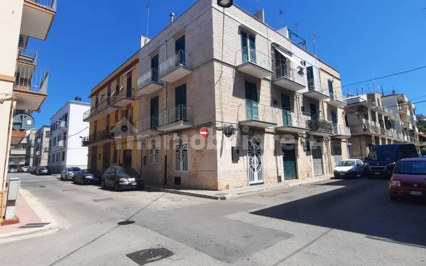 Trilocale via Tenente Colonnello Michele Fiore 22, Centro, Ruvo di Puglia