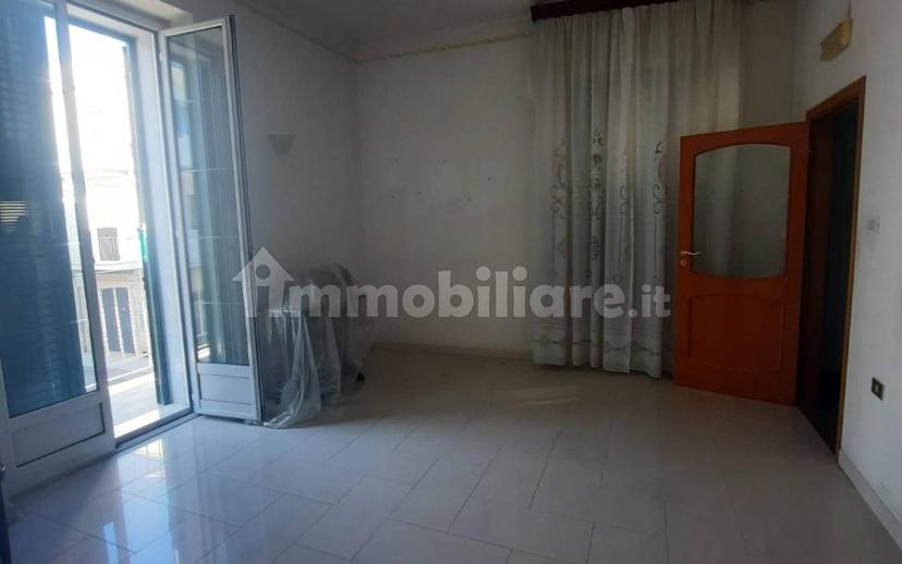 Trilocale via Tenente Colonnello Michele Fiore 22, Centro, Ruvo di Puglia — foto 6 di 9
