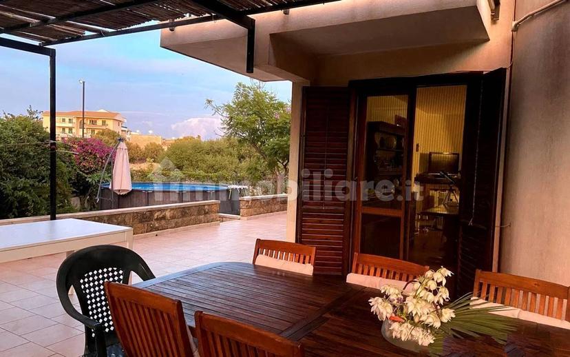 Villa a schiera via Carmelo Cascone 22, Marina di Ragusa Centro, Ragusa