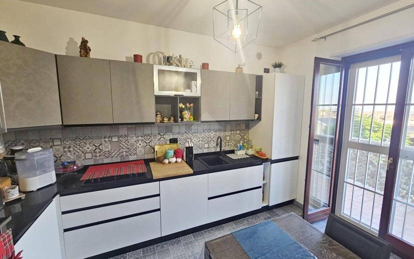 Quadrilocale via Don Luigi Sturzo, Centro, Palo del Colle — foto 9 di 14