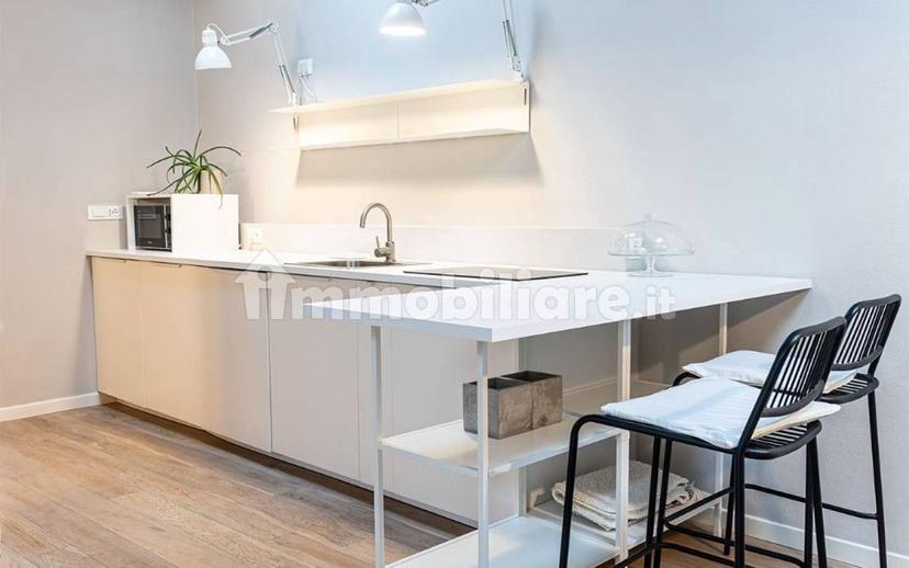 Mansarda ottimo stato, 80 m², Centro Storico, Reggio Emilia — foto 7 di 18