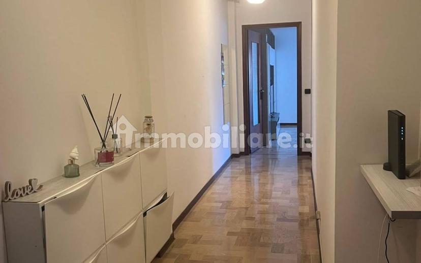 Trilocale via Renato e Sergio Mordacci 45, Ospedale - Volturno, Parma
