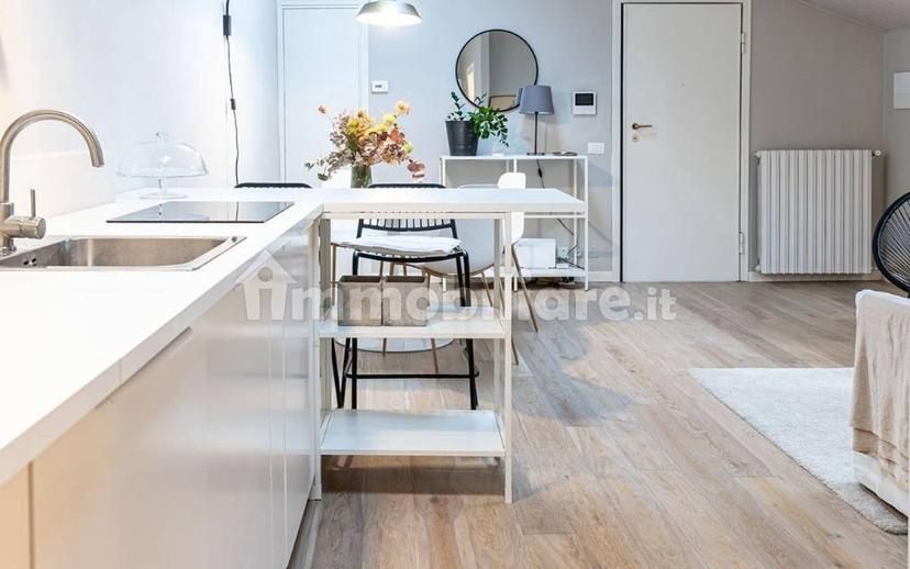 Mansarda ottimo stato, 80 m², Centro Storico, Reggio Emilia — foto 13 di 18
