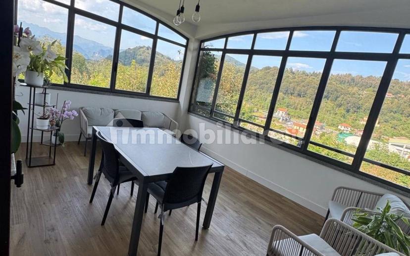 Trilocale via Piave 42B, Centro, Borgosesia