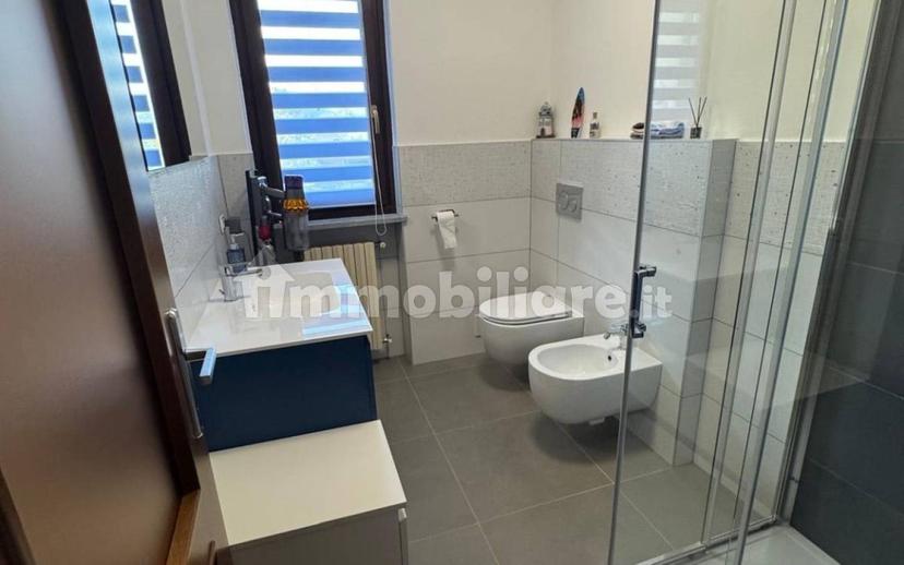 Trilocale via Piave 42B, Centro, Borgosesia — foto 3 di 11