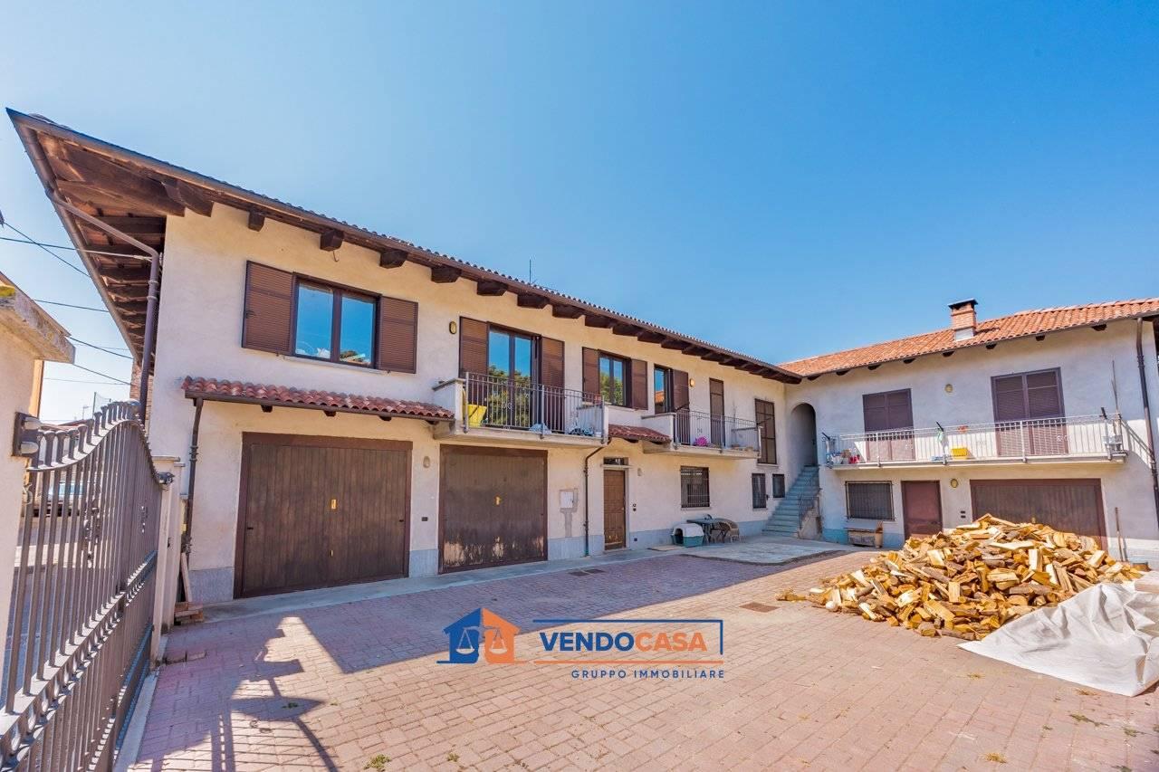 Villa a schiera via Fiume 1, Centro, Morozzo