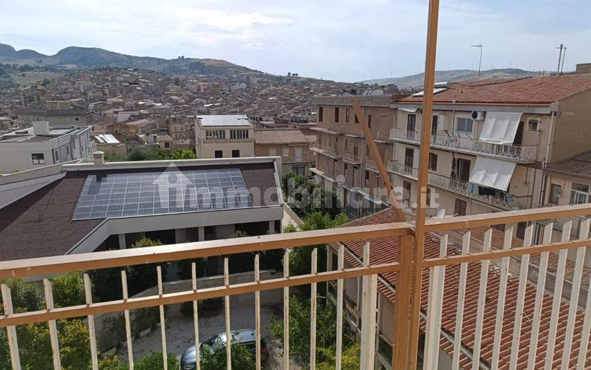 Quadrilocale via Jan Palach 11, Santa Caterina Villarmosa — foto 4 di 14