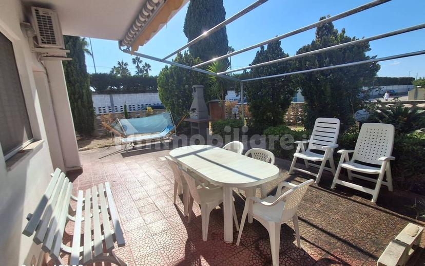 Villa unifamiliare via Oceano Pacifico, Manfredonia