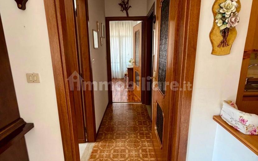 Trilocale via Padre Zocchi 21, Centro, Costa Volpino — foto 3 di 26
