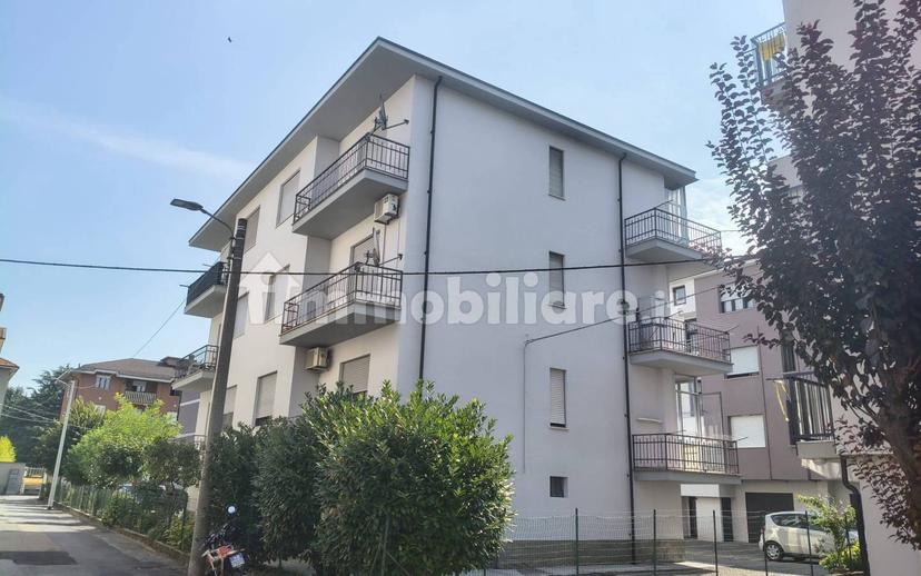 Quadrilocale via Aldo Moro 28, Borgo Piave, Corso Europa, Zona Ferrero, Alba — foto 15 di 28