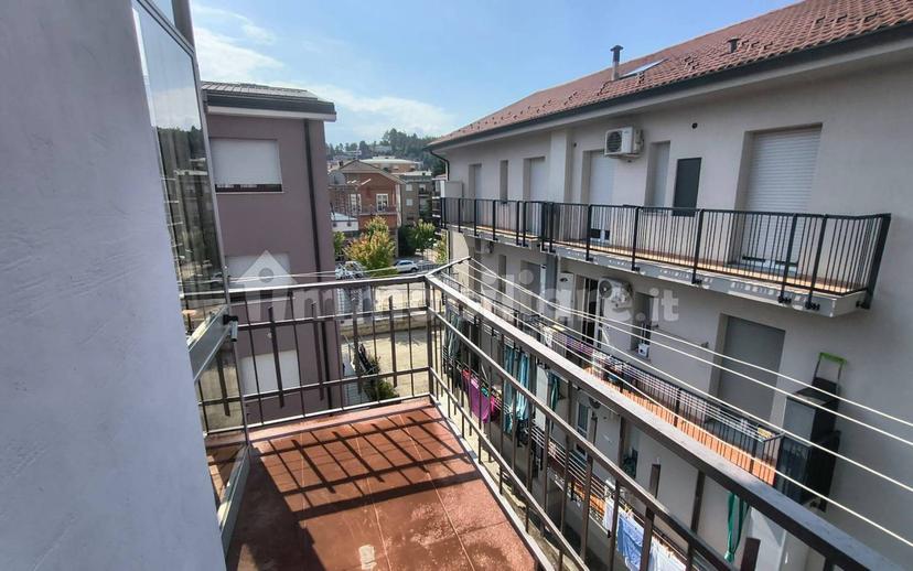 Quadrilocale via Aldo Moro 28, Borgo Piave, Corso Europa, Zona Ferrero, Alba — foto 2 di 28