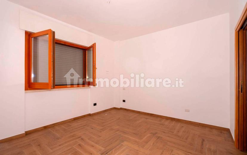 Quadrilocale via Michelangelo Buonarroti, Pontinia — foto 8 di 26