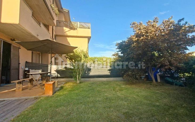 Trilocale via Madre Francesca Saveria Cabrini 23, San Martino in Strada — foto 9 di 38