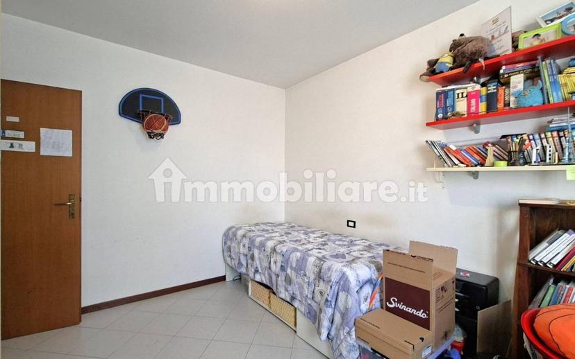 Trilocale via Madre Francesca Saveria Cabrini 23, San Martino in Strada — foto 31 di 38