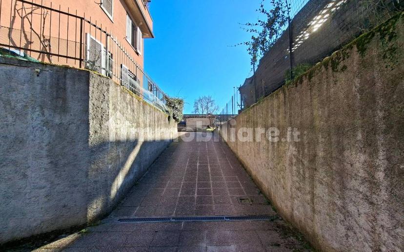 Trilocale via Madre Francesca Saveria Cabrini 23, San Martino in Strada — foto 6 di 38
