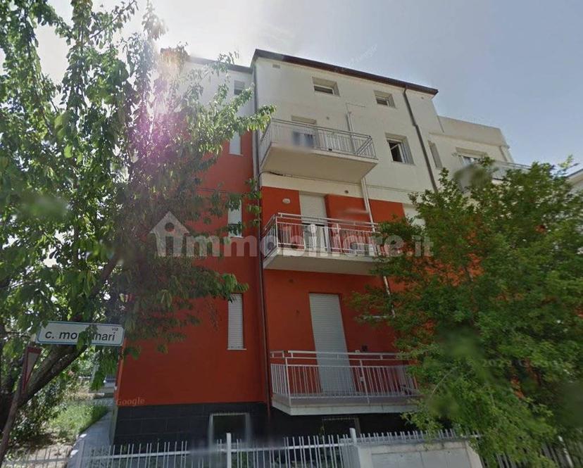 Trilocale via Ciro Menotti 152, Pantano, Pesaro — foto 3 di 10