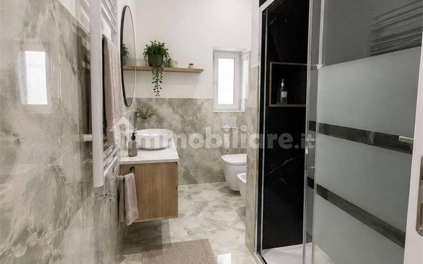 Quadrilocale ottimo stato, primo piano, Centro Storico, Reggio Emilia — foto 21 di 25