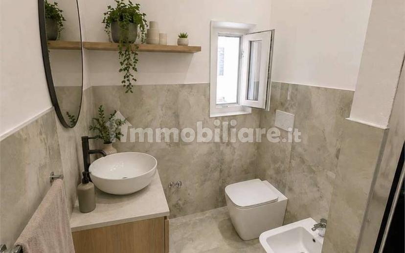 Quadrilocale ottimo stato, primo piano, Centro Storico, Reggio Emilia — foto 23 di 25