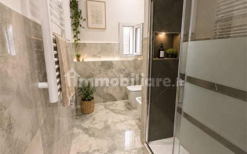 Quadrilocale ottimo stato, primo piano, Centro Storico, Reggio Emilia — foto 20 di 25