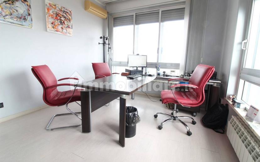 Attico via Giuseppe Garibaldi 89, Centro, Villa San Giovanni — foto 4 di 20
