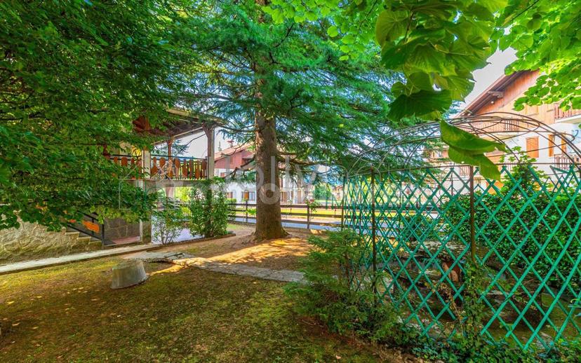 Villa bifamiliare via Villaggio del Sole 2/a, Centro, Castione della Presolana — foto 5 di 46