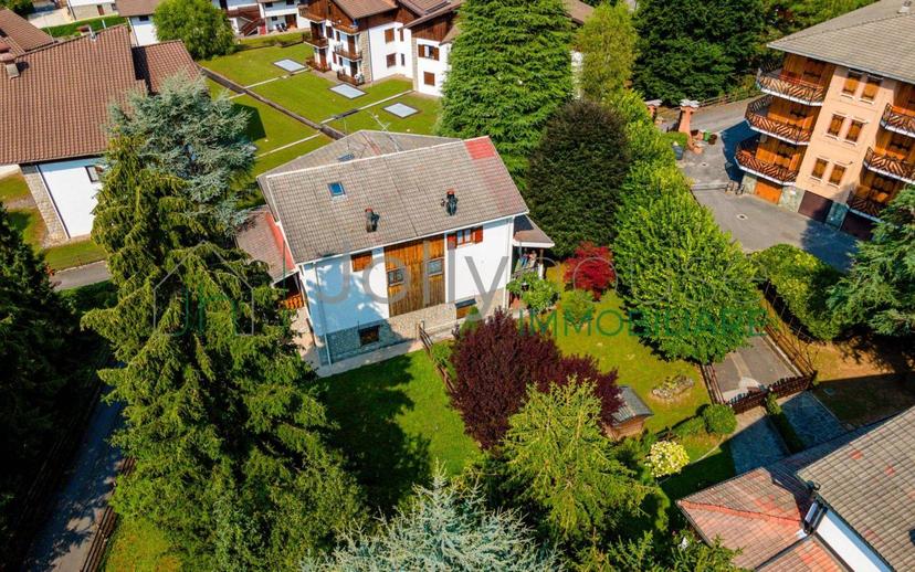 Villa bifamiliare via Villaggio del Sole 2/a, Centro, Castione della Presolana — foto 12 di 46